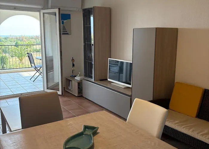 Apartment St Cyprien Bel Vue Sur La