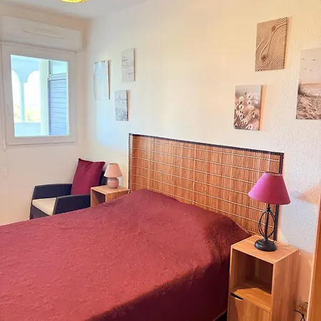 Apartment St Cyprien Bel Vue Sur La *